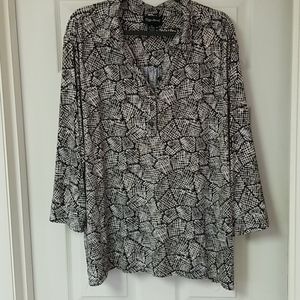Maggie Barnes top